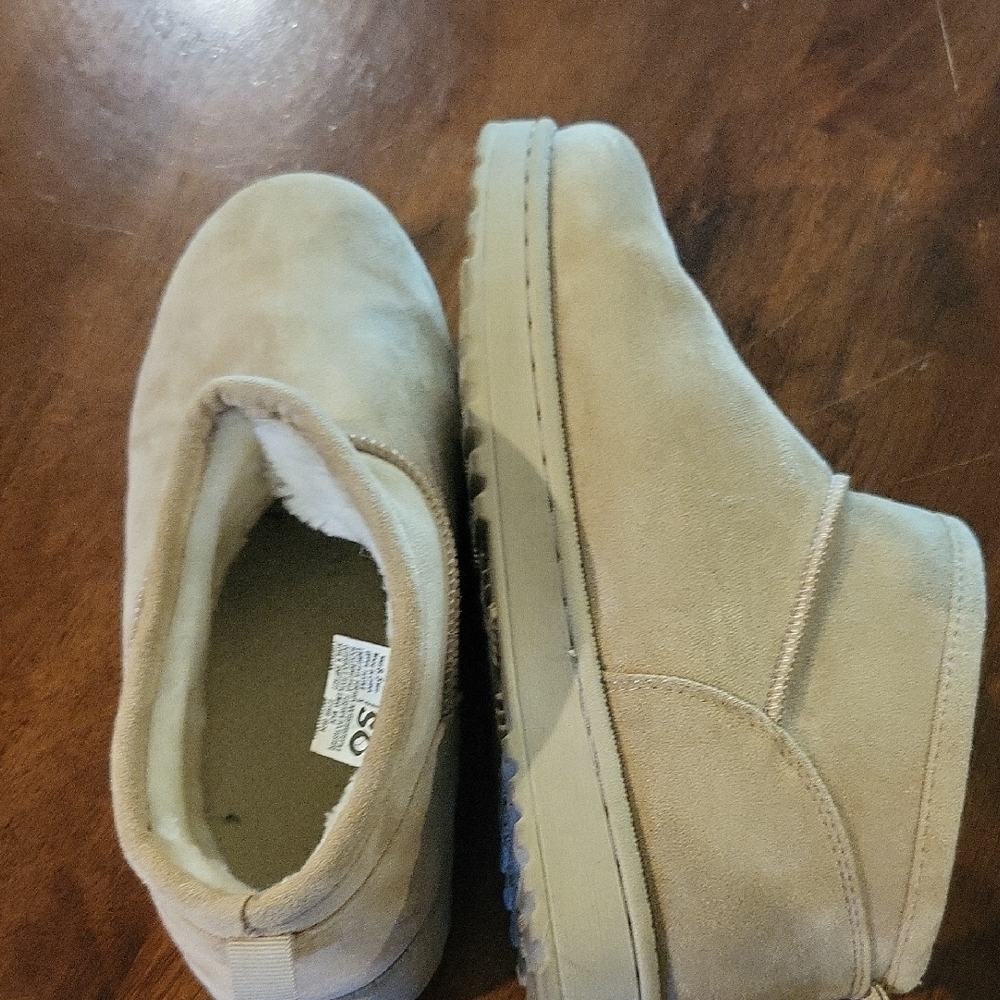 Tan Suede So Ankle Boots